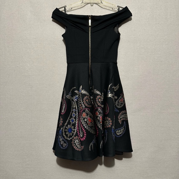 Ted Baker Off Shoulder Dress - size 6 - Picture 4 of 8